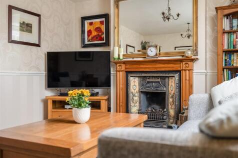 The Poplars Sitting Room-4.jpg