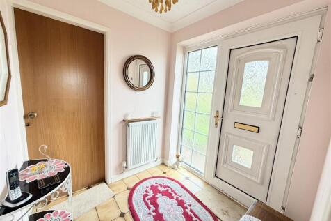 entrance hall.jpeg
