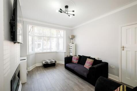 134 Gloucester Road-2.jpg