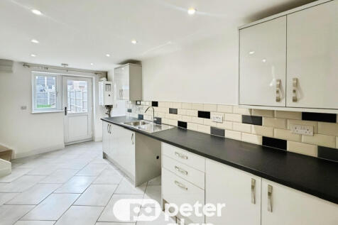 Valley Road, Cinderford photo 4