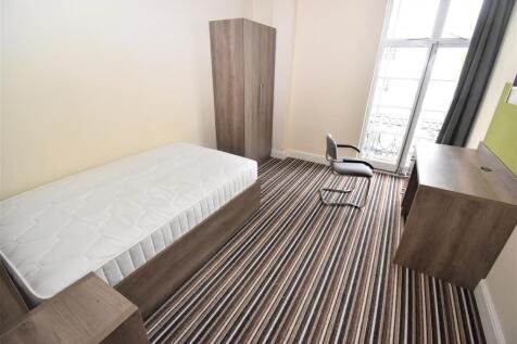 Flat 5 Clarendon House, Clarendon Square, Leamington Spa, Warwickshire photo 3