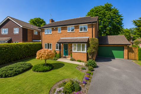 Princes Risborough, HP27 - property photo