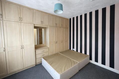 Bedroom/Lounge