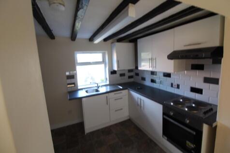 High Street, Swadlincote photo 3