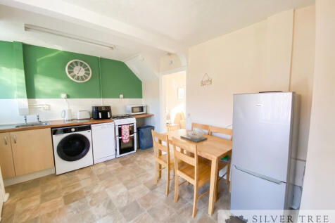 kitchen (2)