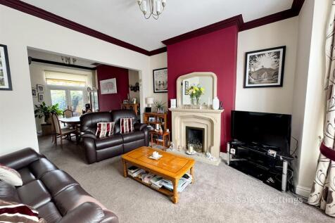 6 Dryden ST Kettering-04.jpg