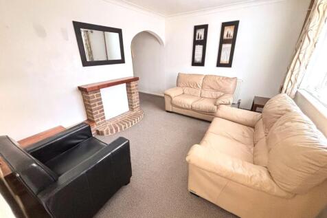 Squire Avenue, Canterbury, Kent, CT2 photo 4