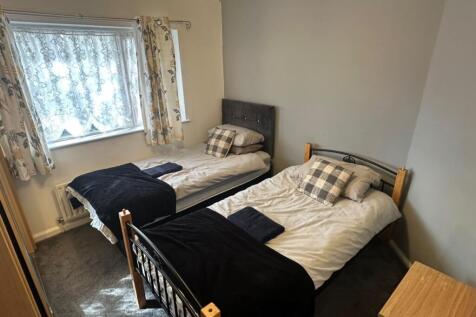 Laxton Avenue, Nottingham, Nottinghamshire, NG6 photo 3