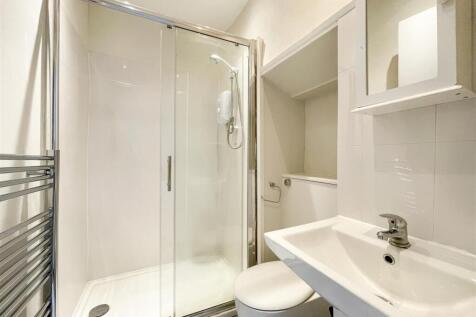 Flat 3-3.jpg