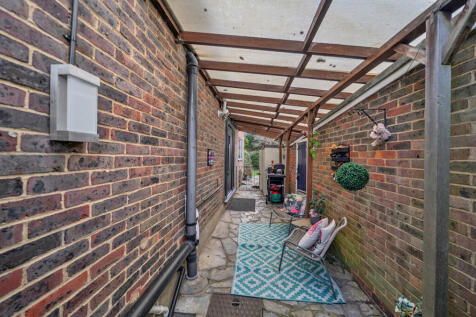 1387099-20-6932b1...