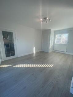 Peterborough Road, Farcet PE7 3BH photo 3