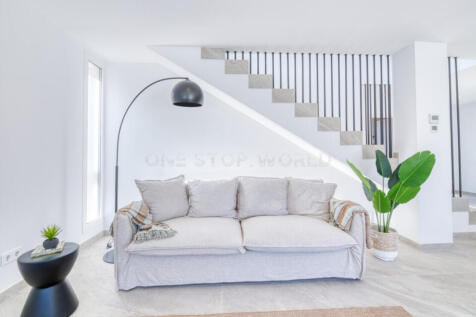 ONE_STOP_SANTA_PONSAI_20677