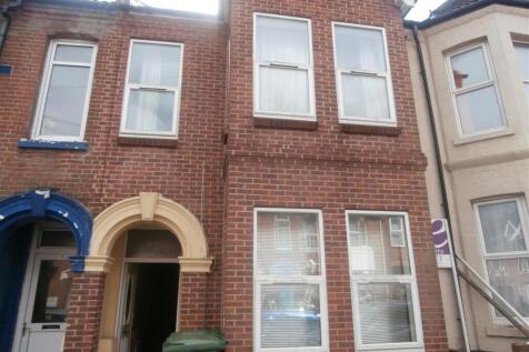 5-bed terraced on Rigby Road, Southampton, £2,500/mo