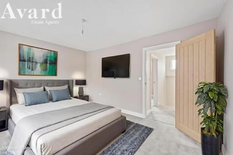 Arnold-Street-72-002 - Bedroom - Modern - 3.jpg