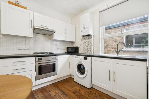 57a Glasford Street SW17 kitchen 3.jpg