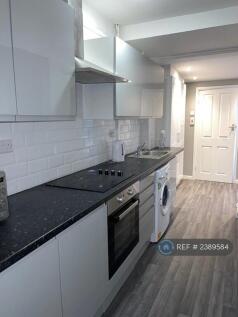 3-bed terraced on Sewall Highway, Coventry, CV2, £1,200/mo