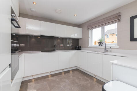 138B Hawkhead Road, Hawkhead PA2 7BE-38