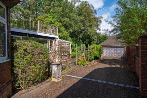 Driveway &amp; Garage