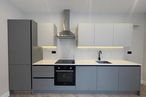 PHOTO-2025-09-16-...