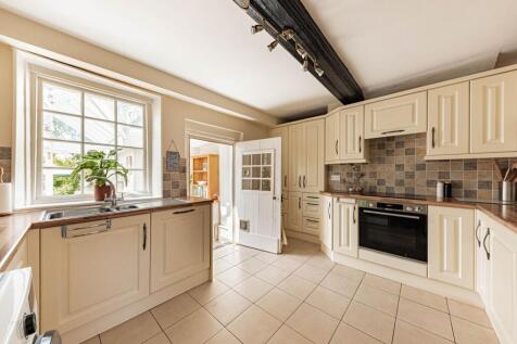 Kitchen (1)