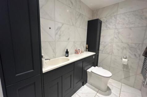 Powder Room/WC