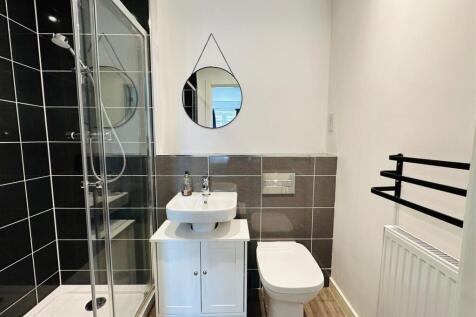 Bedroom Two En-Suite