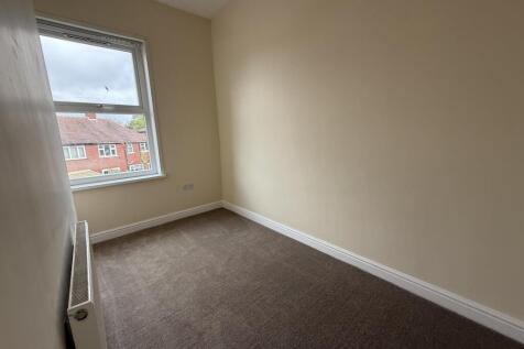 Kings Road, Ashton-under-lyne, Tameside photo 4