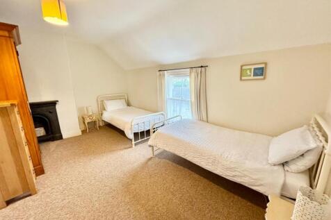 PHOTO-2025-09-08-20-05-32 (22).jpg