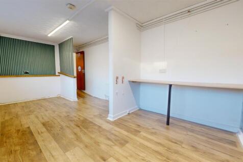 Ormskirk Road To Let