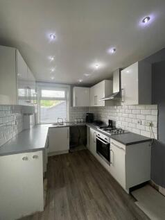 Dove Lane, Darwen photo 5
