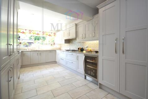 Glebe Cottage, Knottingley (54).JPG