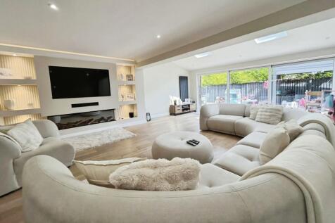 Living/Family Room