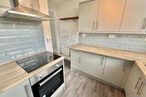Beech Avenue, Whitefield, M45 photo 5
