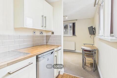 Kitchen/Living area