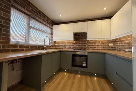 Seaton Place, Stourbridge, West Midlands, DY8 photo 4