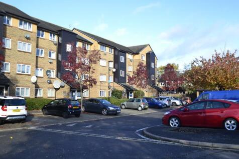 28 Cubitt Parking.jpg