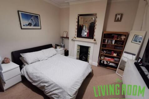 Lisvane Street, Cathays, Cardiff photo 4