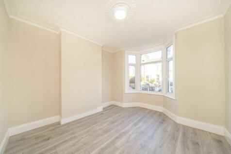 Honley Road, Catford photo 4
