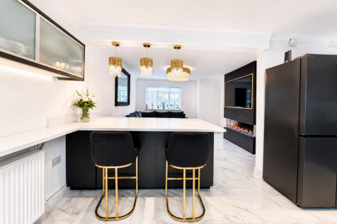 Kitchen/Lounge