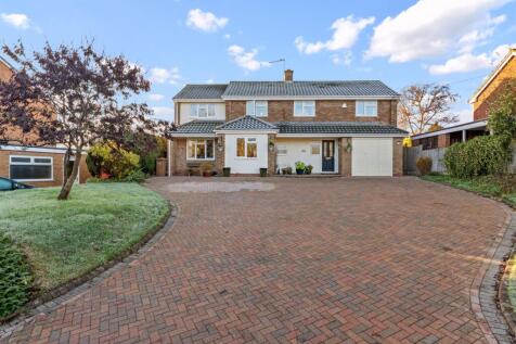 Worcester, WR7 - property photo