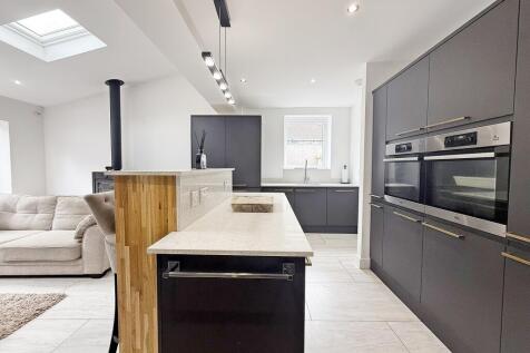 Kitchen/Diner/Family Room