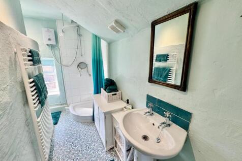 PHOTO-2025-04-07-20-12-54 (10).jpg