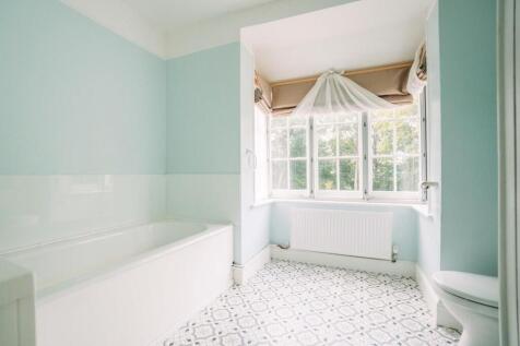 St. Nicholas, Bury St. Edmunds [Bathroom 2] LOW RE