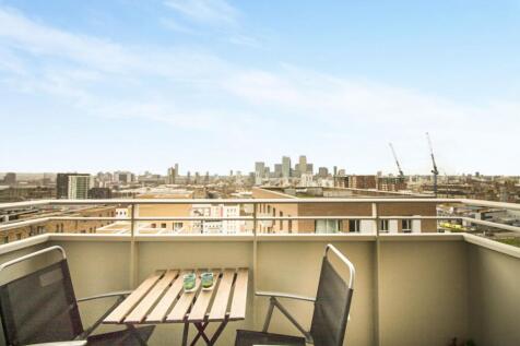 Balcony - Ivy Point,