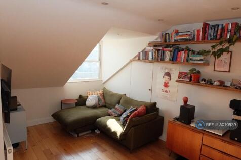 1-bed flat on Endymion Road, London, SW2, £1,900/mo