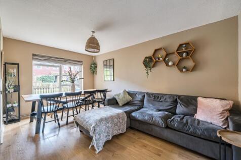 Living Dining Room
