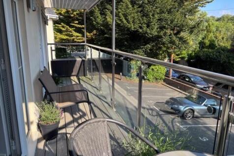 8 SURREY HOUSE BALCONY NEW.jpg