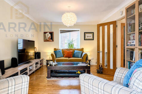 Juniper Lane, E6 House For Sale By Barrain London 