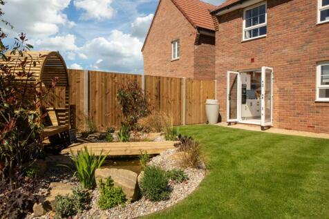 Ingleby rear garden - Castle Reach