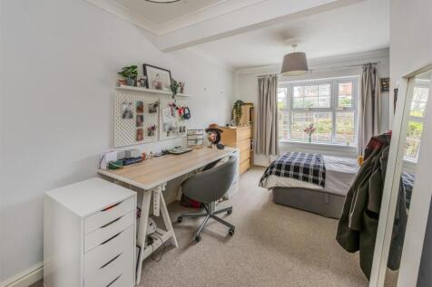 2 Heath House Drive-bed2 RevA.jpg